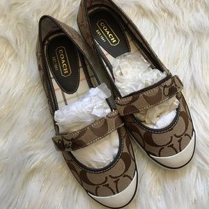 Coach Flats